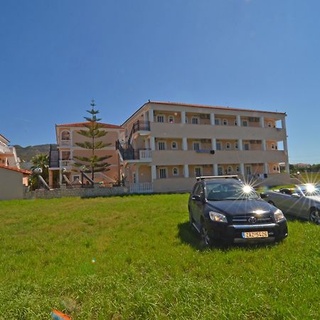 Athina Apartments Закинтос Экстерьер фото