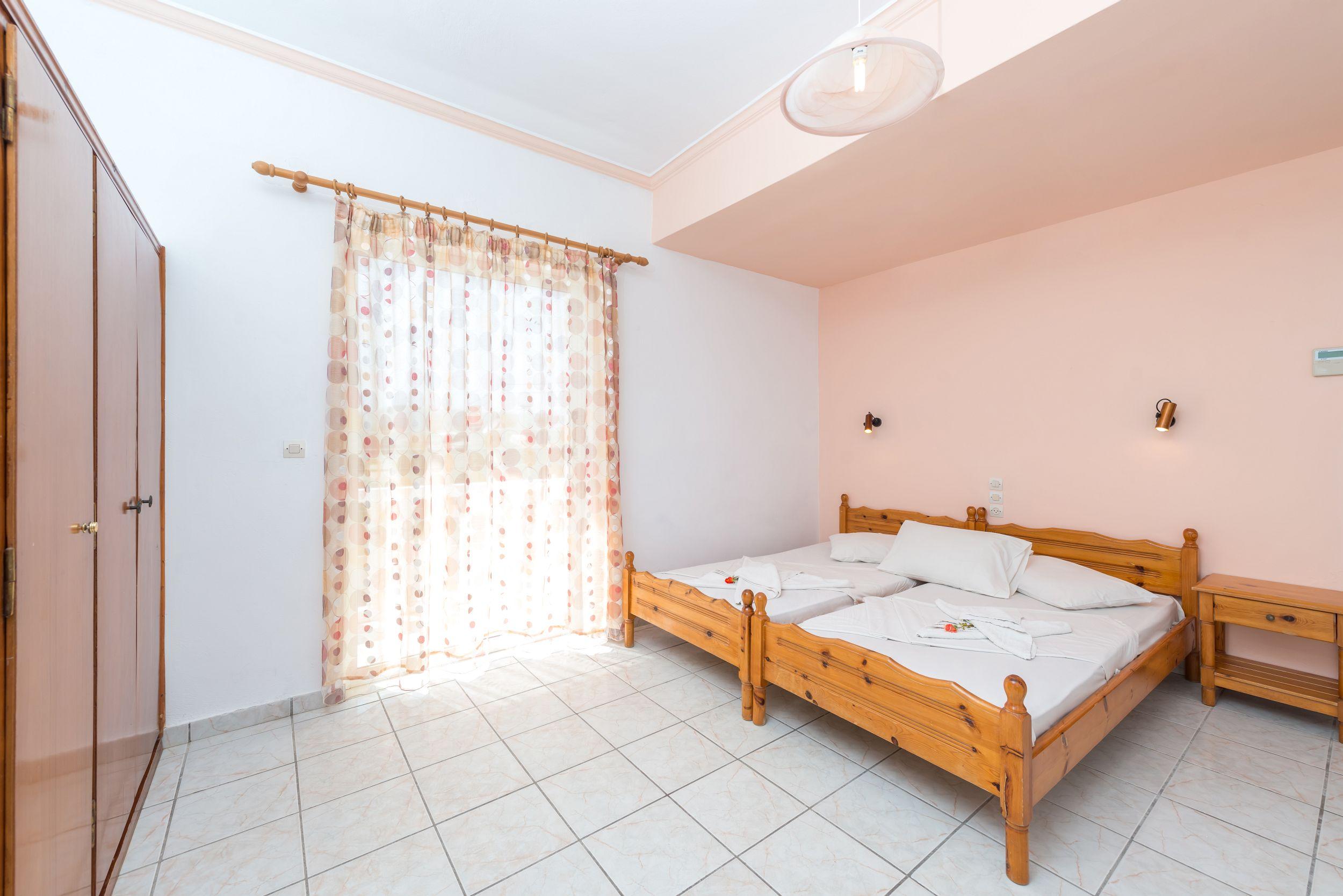 Athina Apartments Закинтос Экстерьер фото