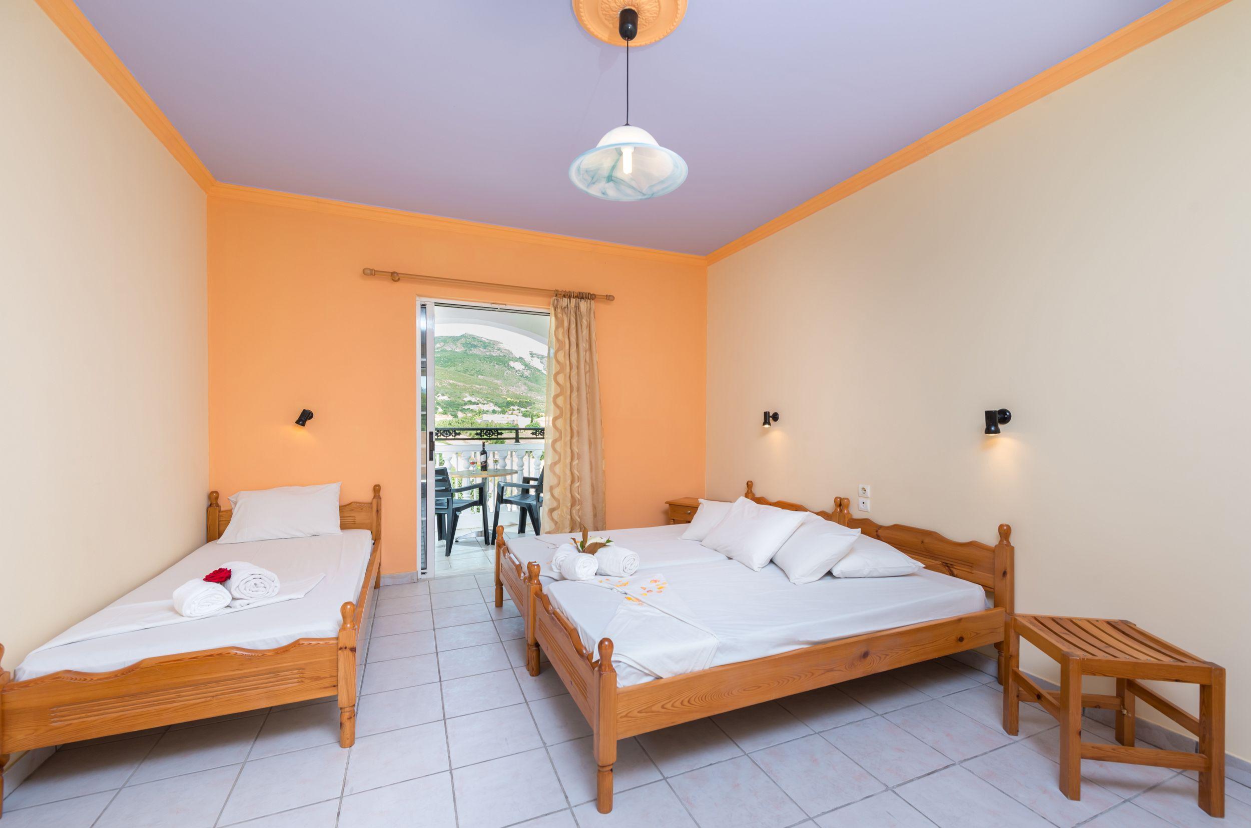Athina Apartments Закинтос Экстерьер фото