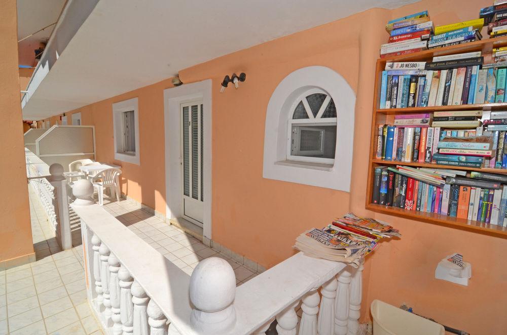 Athina Apartments Закинтос Экстерьер фото
